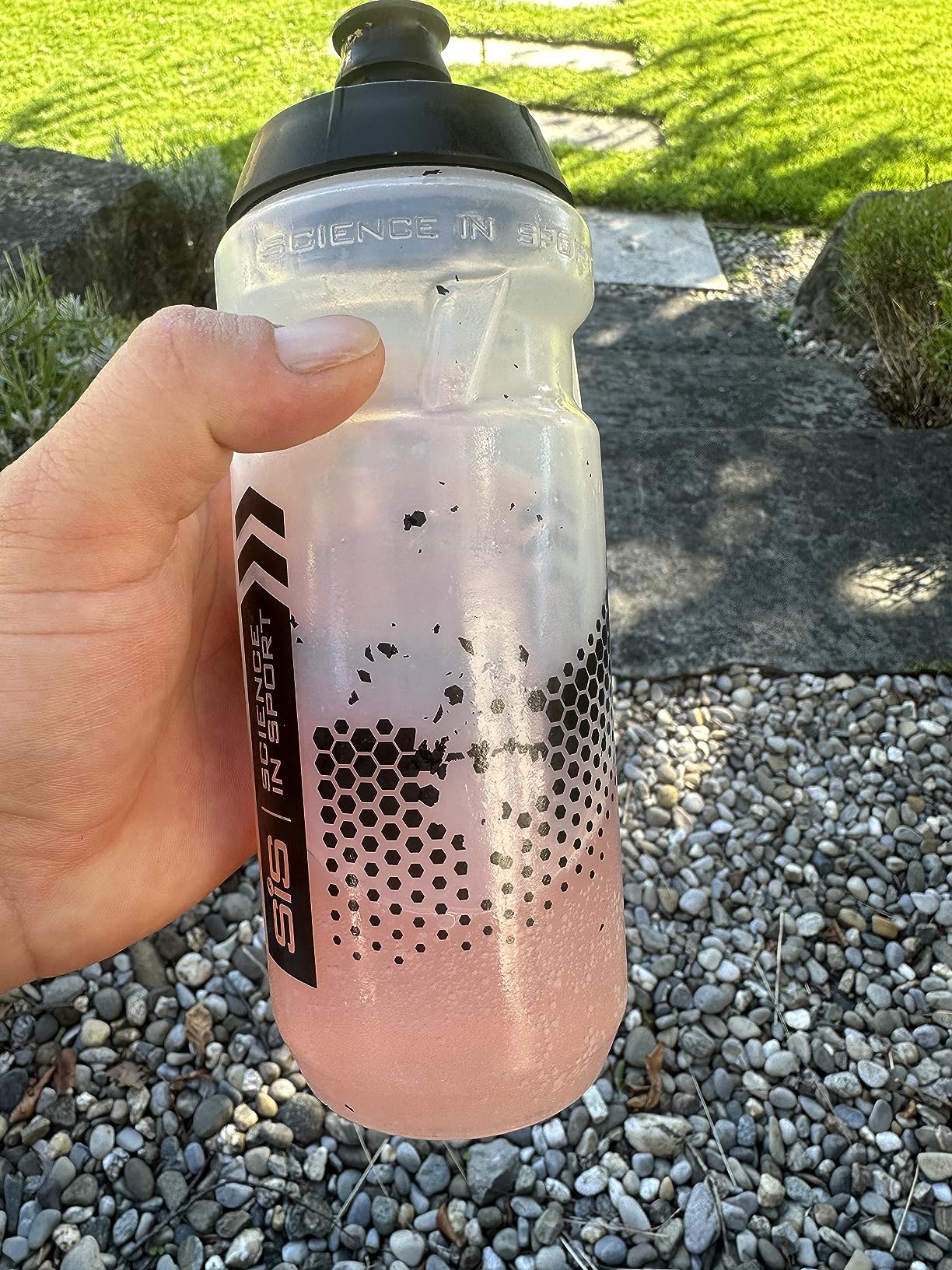 Praktische Flasche fürs Training